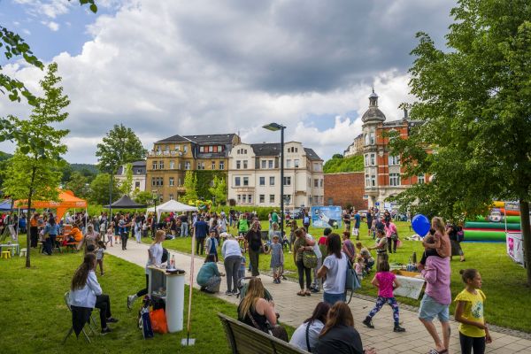 2026-kinderfest-grz-marcusdassler-1149423A5EE-31EA-906E-E856-1E6DA2215E17.jpg